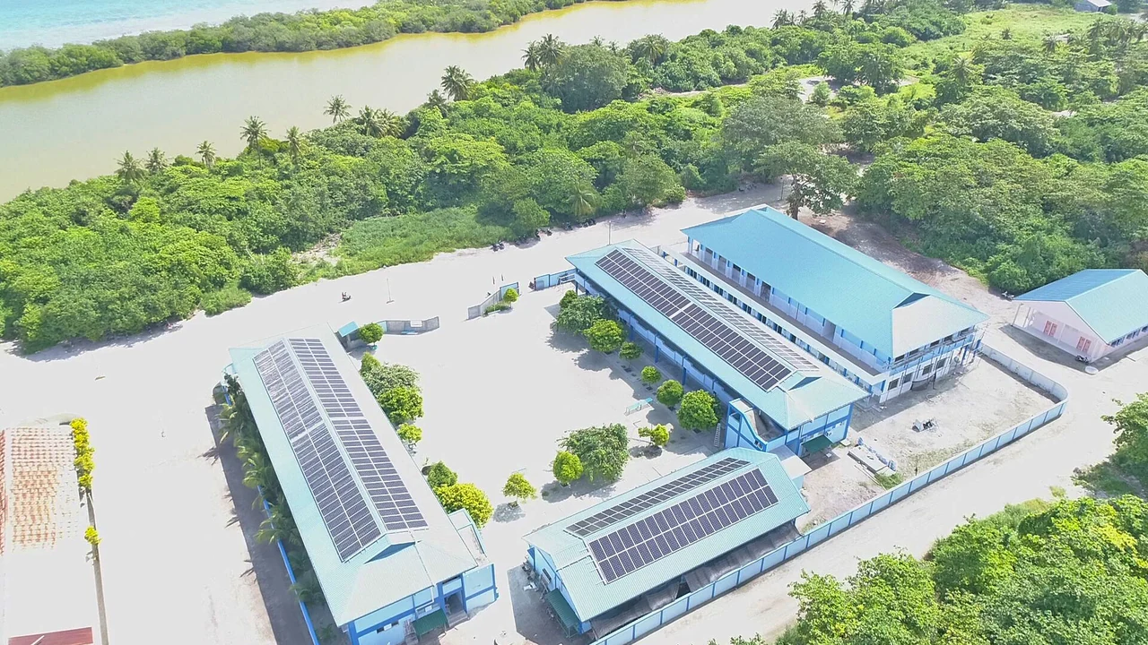 Hybrid Microgrid Maldives